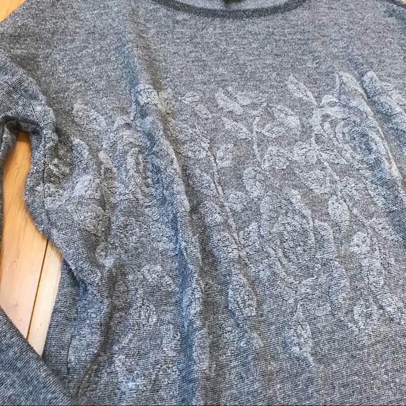 Bb Dakota Erma Floral Sweatshirt Top, S. - Picture 5 of 7